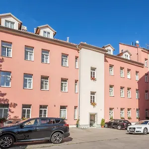 zkontrolujte dostupnost